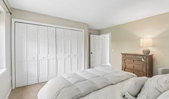 40032 N Trevino Ln, Antioch, IL 60002