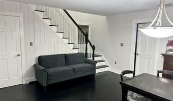 19 Center St, Barnegat, NJ 08005