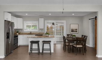 332 Beach Ave, Beachwood, NJ 08722