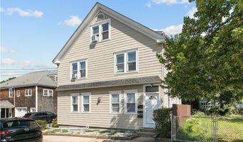 40 Webster St B, Newport, RI 02840
