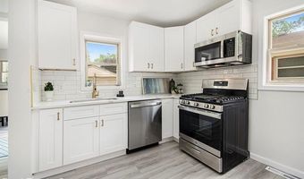 17252 Horger Ave, Allen Park, MI 48101