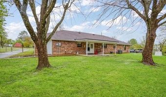 306 SE 4th St, Antlers, OK 74523