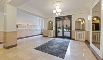 1010 25TH St NW #208, Washington, DC 20037