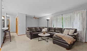 13941 Herald Ct, Apple Valley, MN 55124