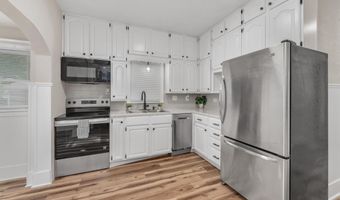 1028 Dearborn St, Augusta, KS 67010