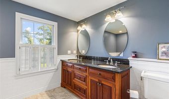 340 Newman Ave, East Providence, RI 02916