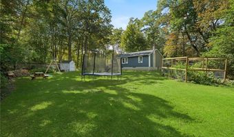 94 Maxson Hill Rd, Hopkinton, RI 02804