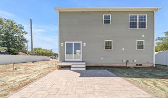 7 Betsey Williams Dr, Warwick, RI 02889