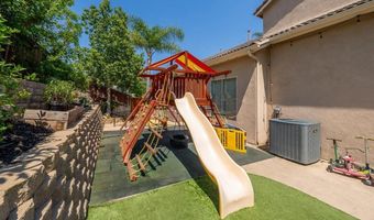 6789 Camino De Amigos, Carlsbad, CA 92009