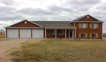 511 Valley View Dr, Torrington, WY 82240