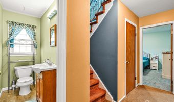 14 E Coddington Ave E, Avenel, NJ 07001