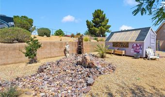 19420 Red Feather Rd, Apple Valley, CA 92307