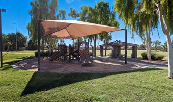 10602 W ROANOKE Ave, Avondale, AZ 85392