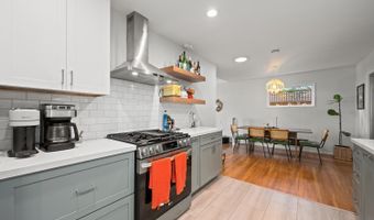 1340 Loring St, San Diego, CA 92109