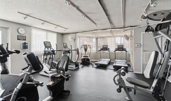 1001 N VERMONT St 212, Arlington, VA 22201