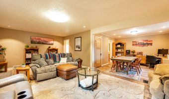 937 N Carrington Ave, Buffalo, WY 82834