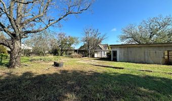 716 N Mesquite St, Hico, TX 76457
