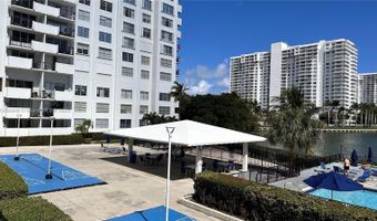 2750 NE 183rd St 201, Aventura, FL 33160