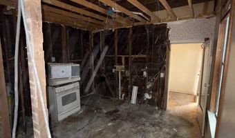 3113 BARCLAY St, Baltimore, MD 21218