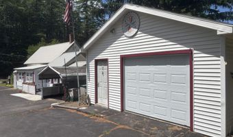 332 Main St, Alton, NH 03810