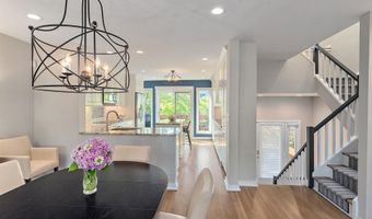 11 CHESAPEAKE Lndg, Annapolis, MD 21403