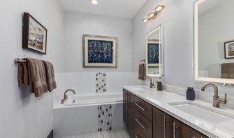 657 Greenslate Dr SE, Ada, MI 49301