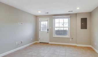 1619 10TH St S, Arlington, VA 22204