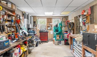 4 Chase Hill Rd, Hopkinton, RI 02804