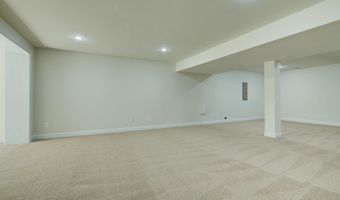 23685 KILKERRAN Dr, Aldie, VA 20105