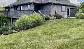 3563 Franklin Dr, Auburn, IN 46706