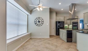 3784 Lakeway Ct, Addison, TX 75001