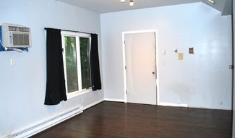 43 Camelot Dr, Bedford, NH 03110