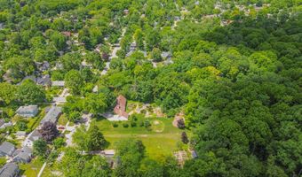 1516 Arborview Blvd, Ann Arbor, MI 48103