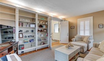 1 Bliss Rd, Newport, RI 02840