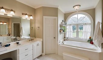 499 Breakwater Dr, Benton, MS 39039