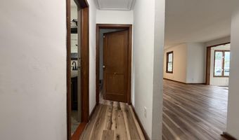 510 Maple Rdg, Albion, MI 49224