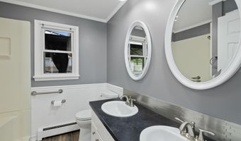 110 Navarre Ct, Auburn, IN 46706