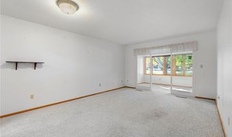 1200 18th Ave NW 137, Austin, MN 55912