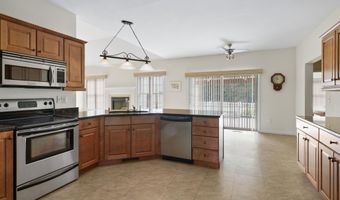 184 Windsor Dr, Auburn, NH 03032