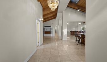 590 Alosta Dr, Camarillo, CA 93010