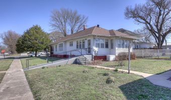 905 East Ave, Baxter Springs, KS 66713