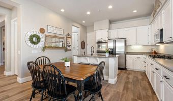 26112 Crescendo Dr, Escondido, CA 92026