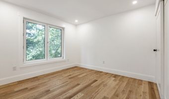 130 Zoar Ave, Attleboro, MA 02703