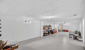 1511 Glendale Ave, Ames, IA 50010