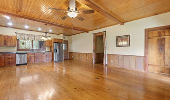 86 Hidden Hills Lake Rd, Arnaudville, LA 70512