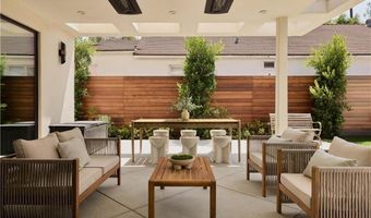 3076 Glenhurst Ave, Los Angeles, CA 90039