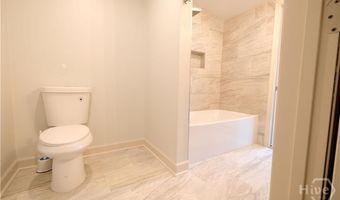 2237 Mason Dr, Savannah, GA 31404