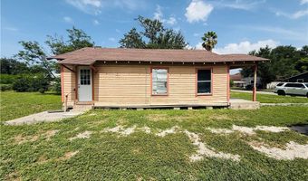 903 Jefferson St, Alice, TX 78332