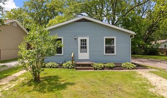 1134 Ridgefield Ave, Alliance, OH 44601