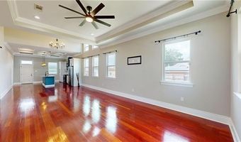 216 BEAR Dr, Arabi, LA 70032